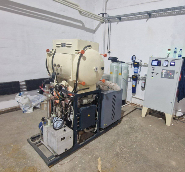 СНВЭ-2.4.2/16 И2 — Электропечь сопротивления камерная вакуумная